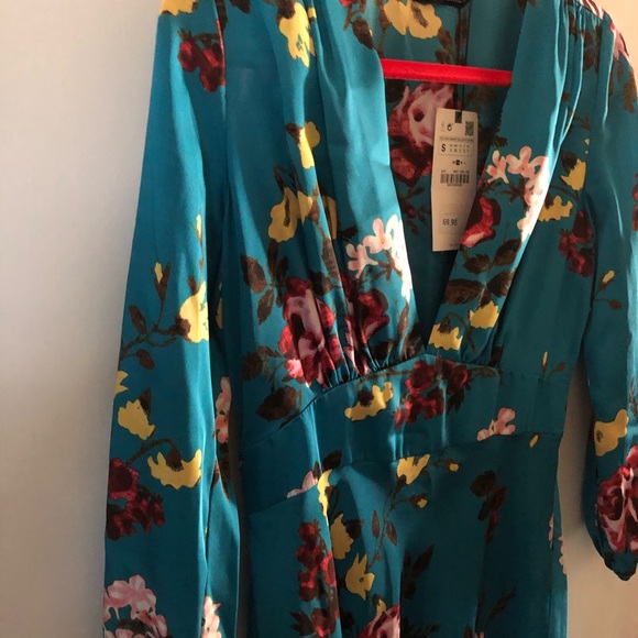 Floral Dress - Picture 3 of 6